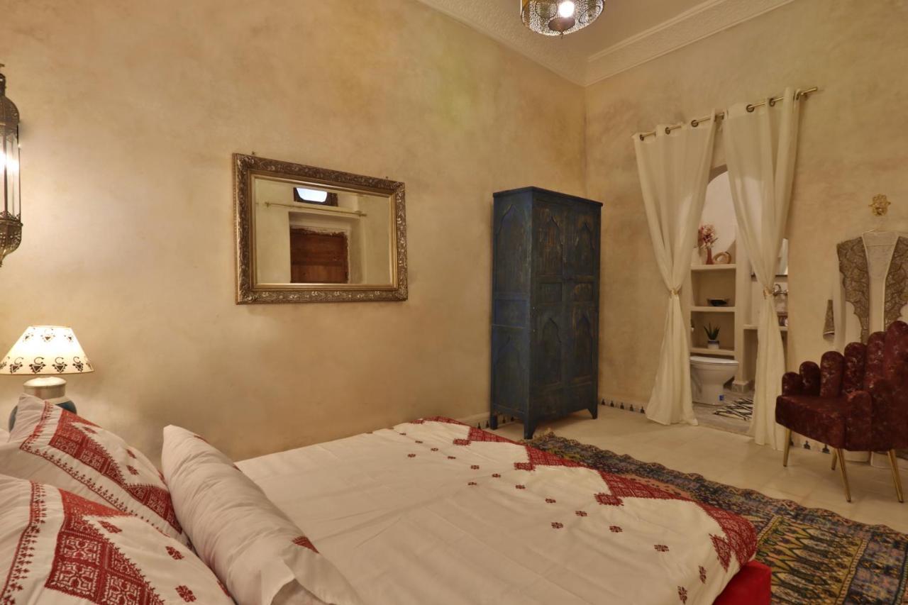 Riad La Fayette Bed & Breakfast Marrakesh Exterior photo