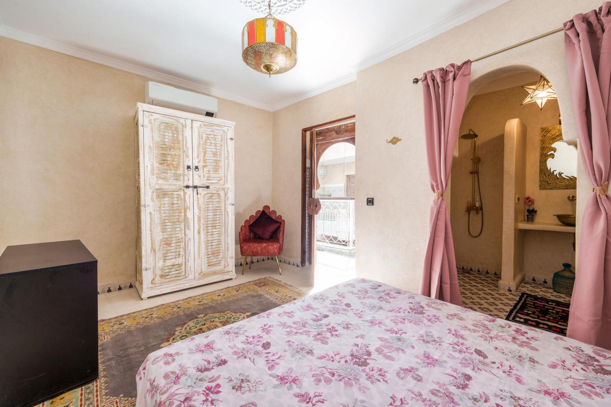 Riad La Fayette Bed & Breakfast Marrakesh Exterior photo