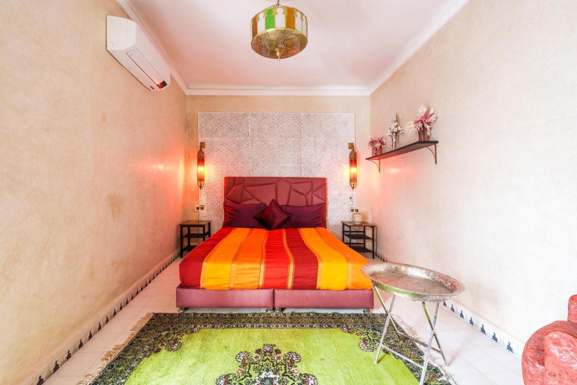 Riad La Fayette Bed & Breakfast Marrakesh Exterior photo