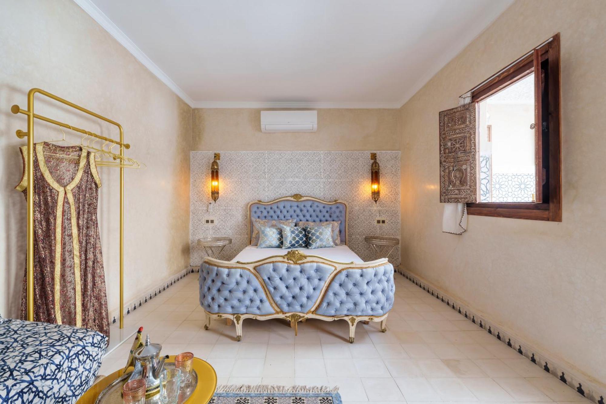 Riad La Fayette Bed & Breakfast Marrakesh Exterior photo